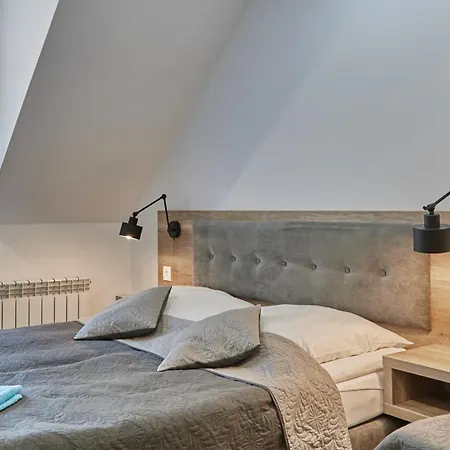 Konik Morski בית הארחה