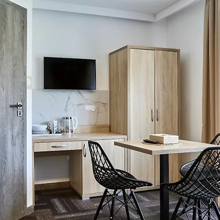 Konik Morski 3*